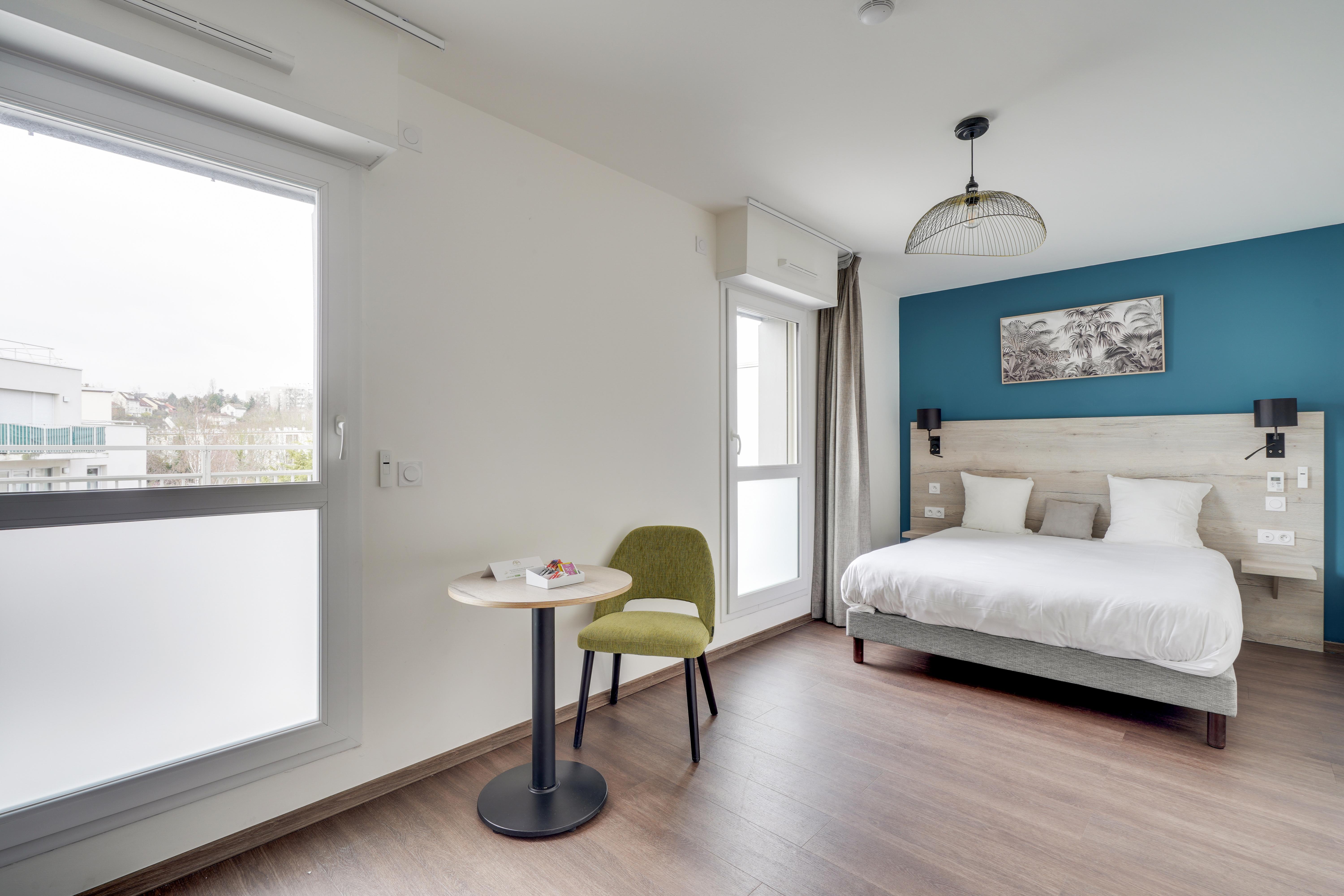 All Suites Appart Hotel Massy Palaiseau Exteriör bild