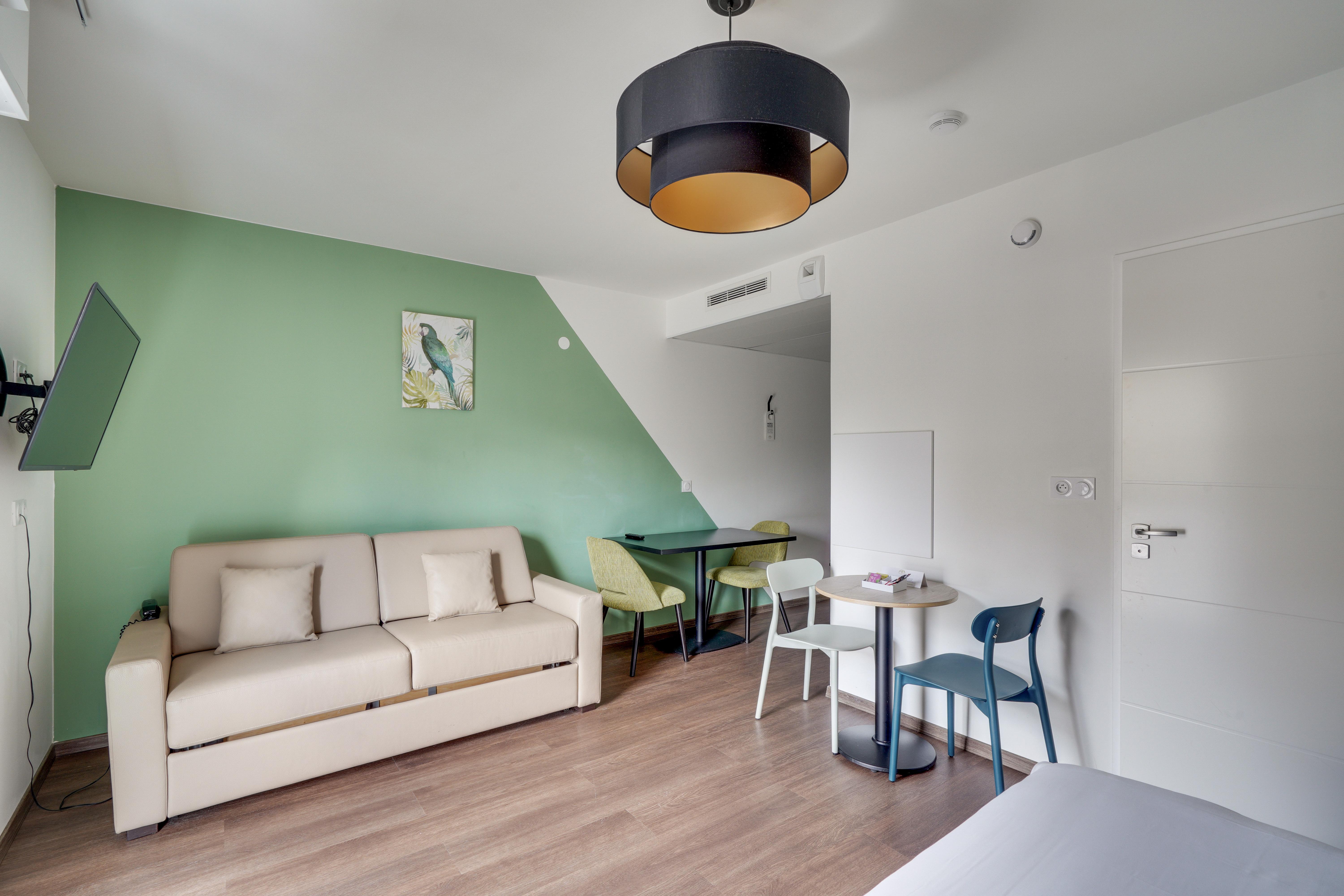 All Suites Appart Hotel Massy Palaiseau Exteriör bild