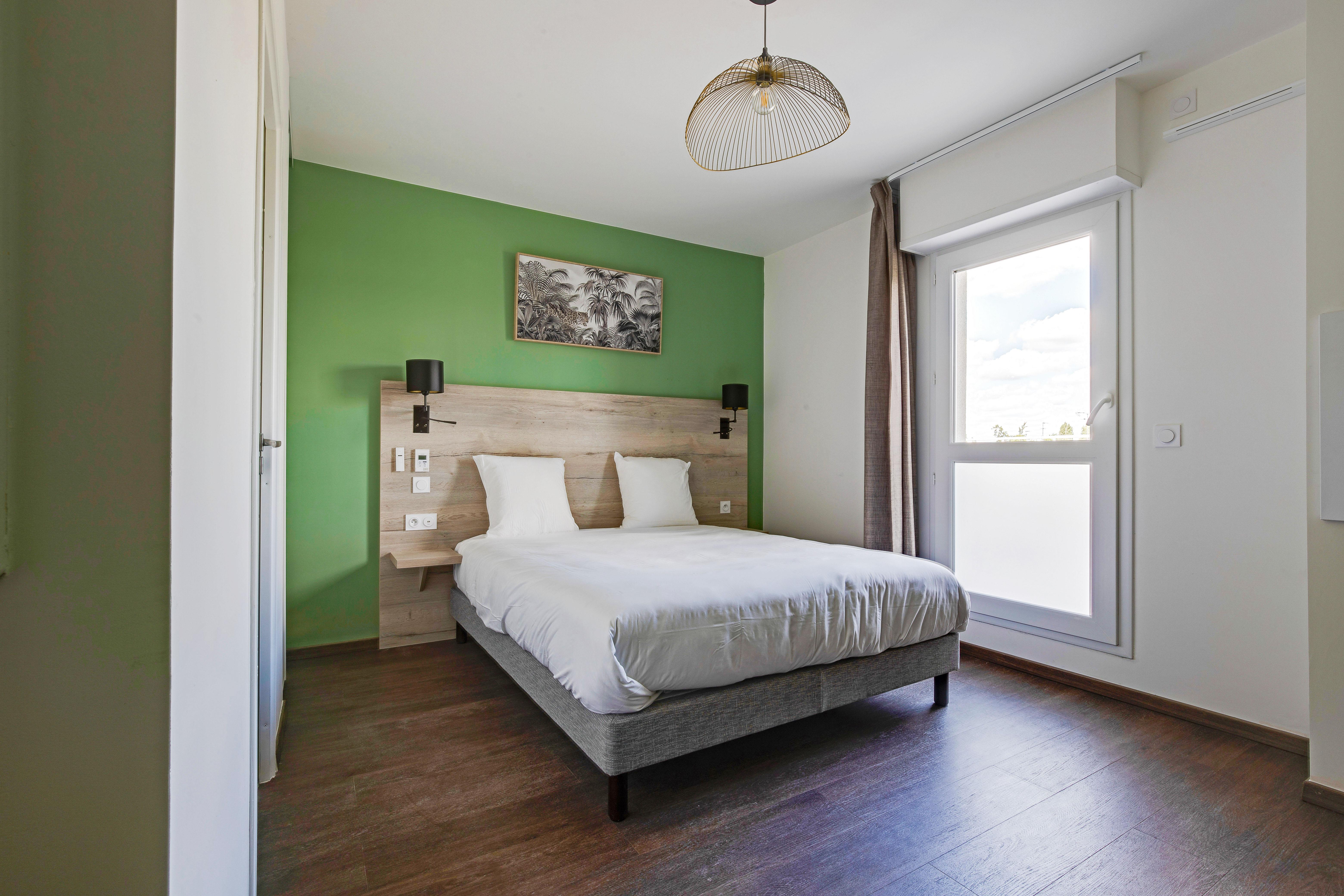 All Suites Appart Hotel Massy Palaiseau Exteriör bild