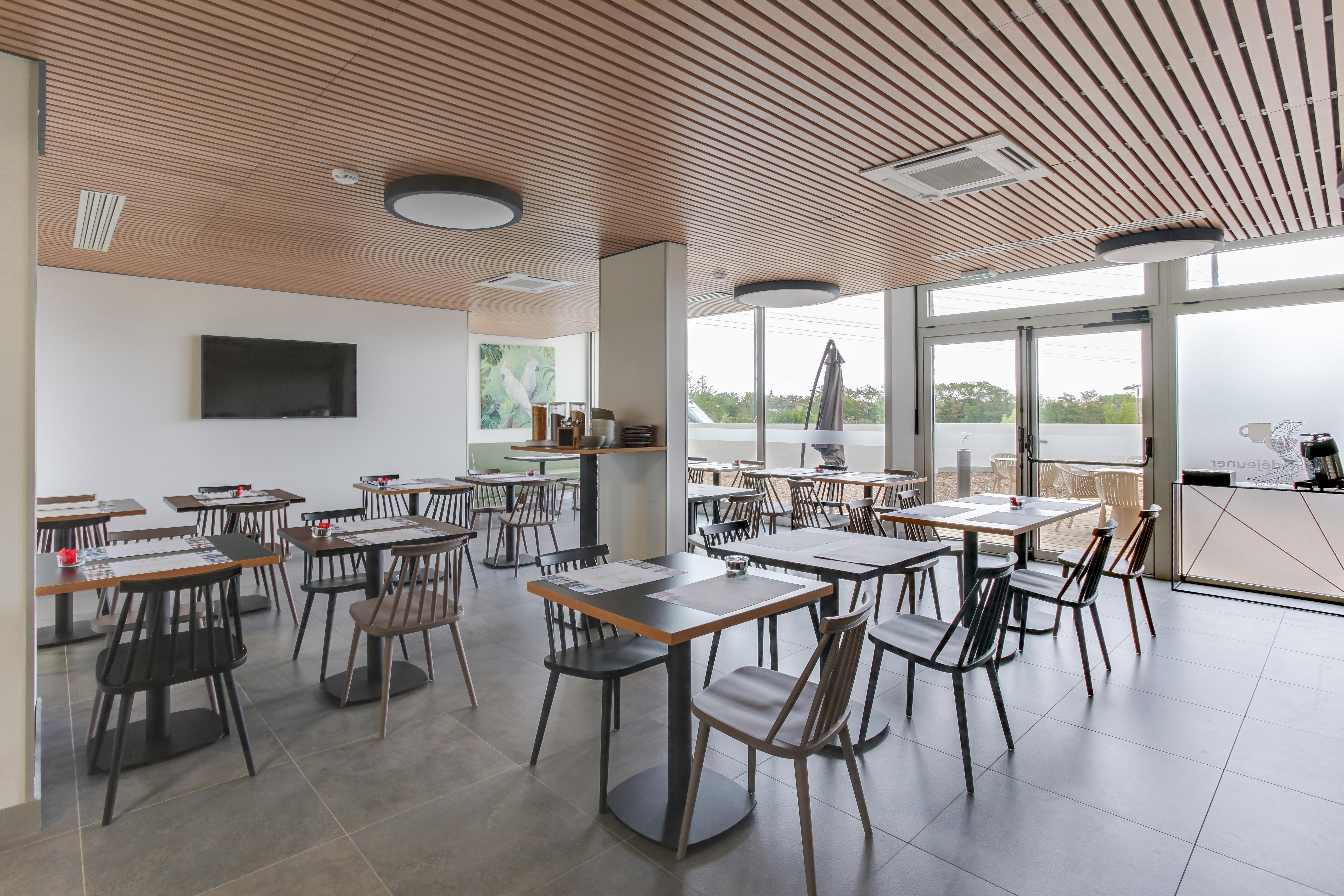 All Suites Appart Hotel Massy Palaiseau Exteriör bild