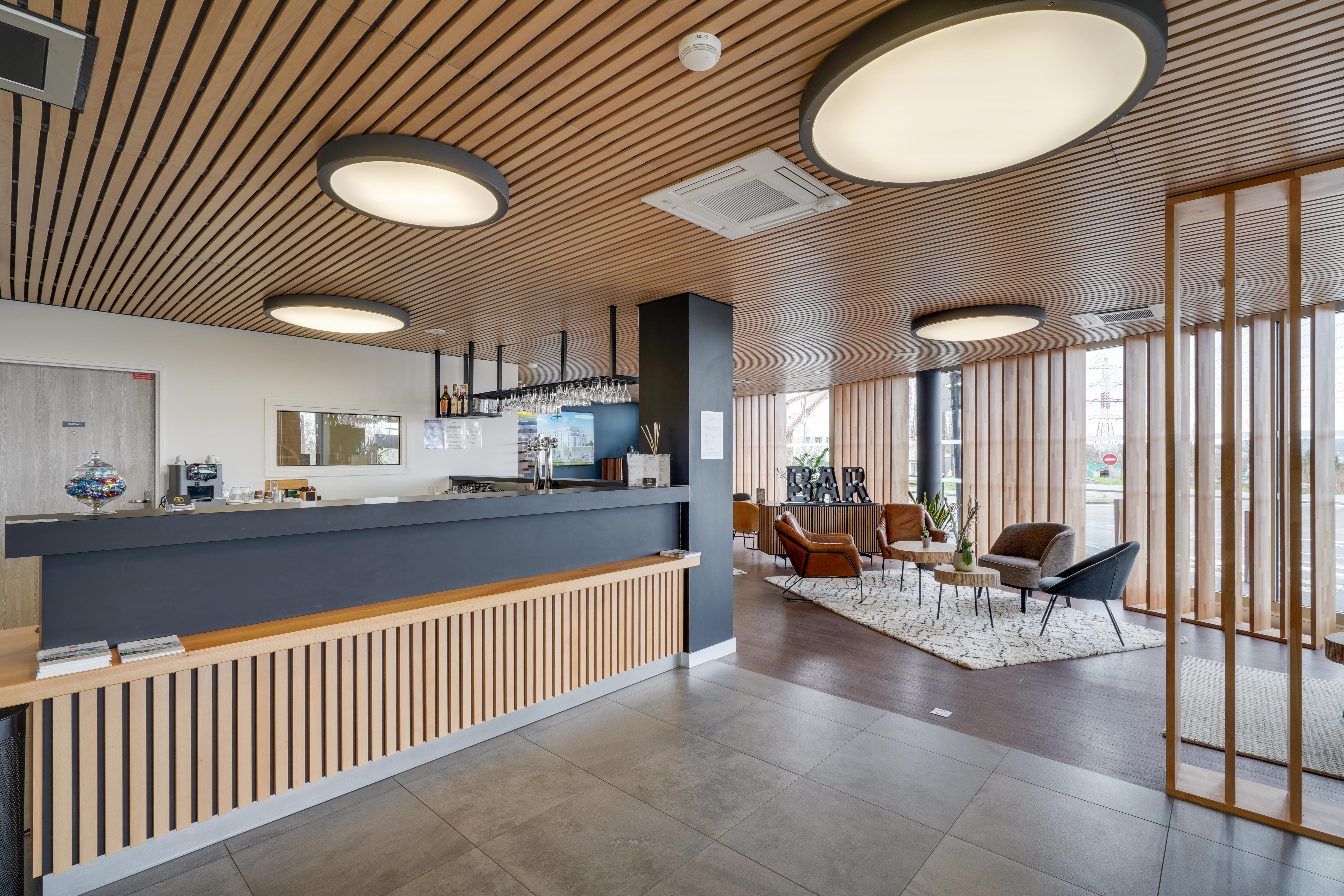 All Suites Appart Hotel Massy Palaiseau Exteriör bild