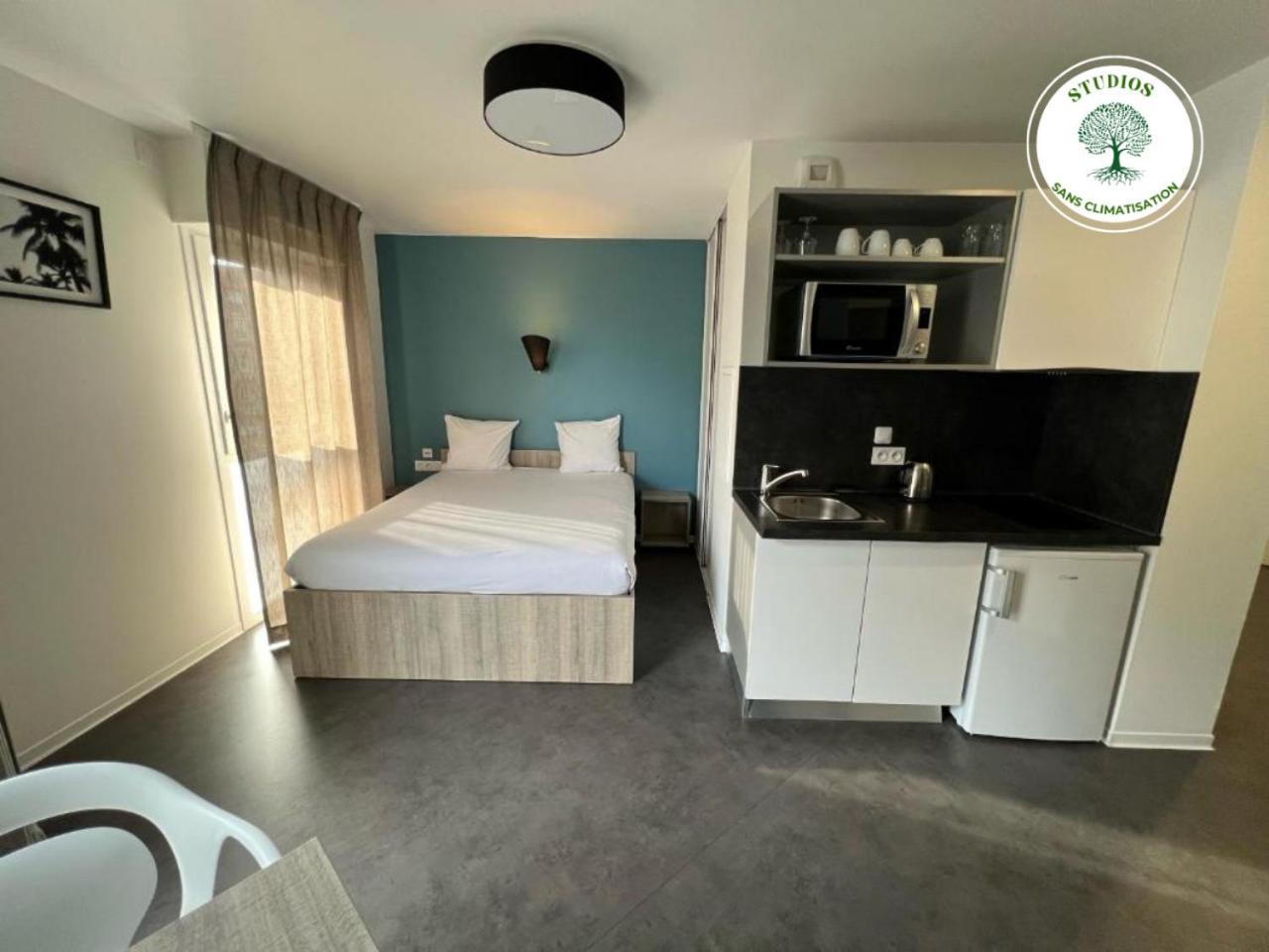 All Suites Appart Hotel Massy Palaiseau Exteriör bild