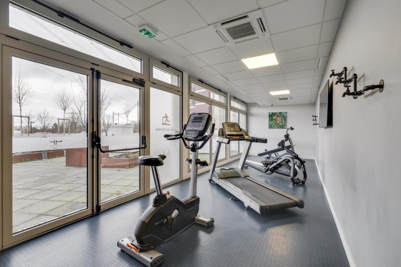 All Suites Appart Hotel Massy Palaiseau Exteriör bild